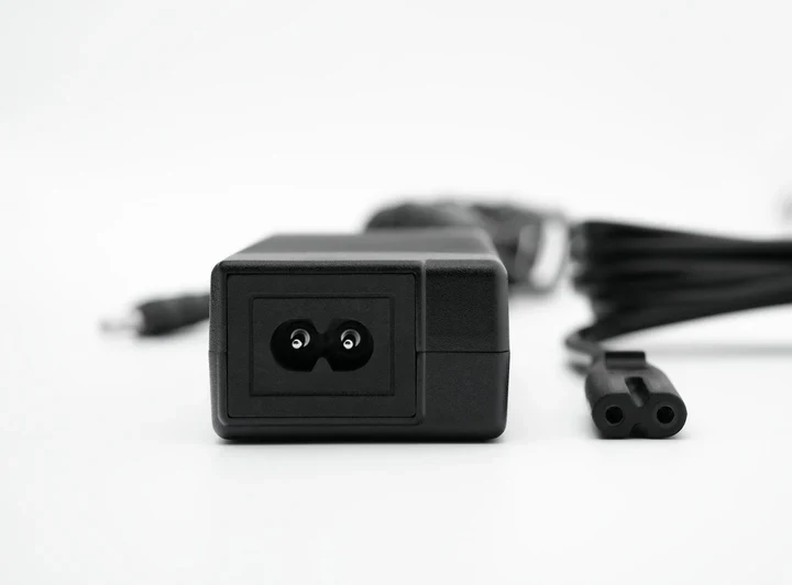 Simagic P-APS Accessories Power Supply – Power Unit for Haptic, LED & Heel-Stop Modules - Image 3